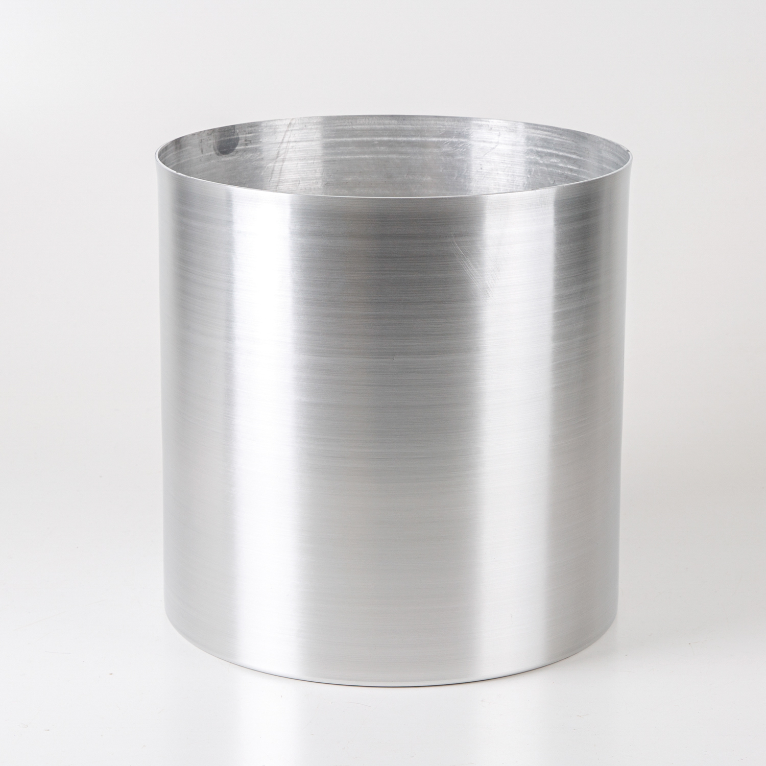 Silindir Alüminyum Saksı Gümüş 30x30 Cm.